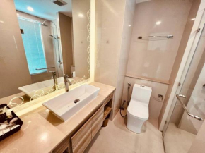 Discover The Serenity Of Riviera W/Seaview Studio